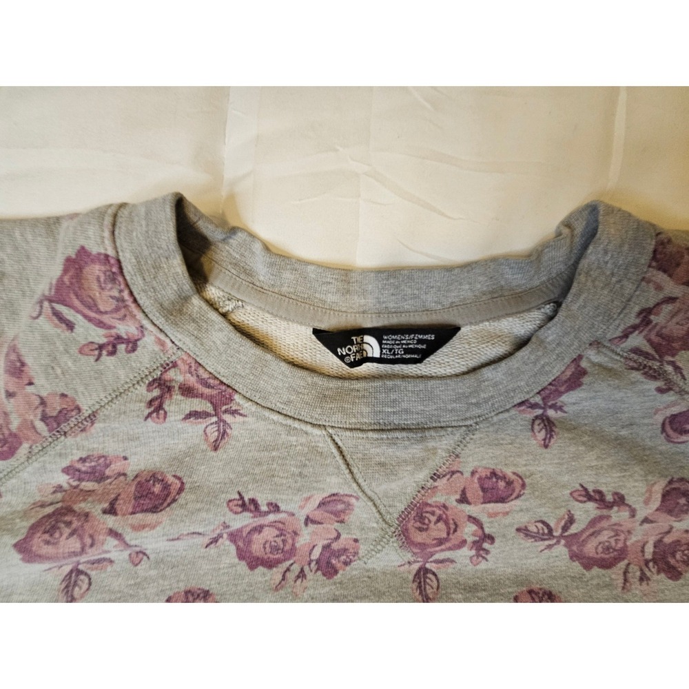 The North Face Womens XL Gray Purple Floral Rose Crewneck Sweatshirt Pullover